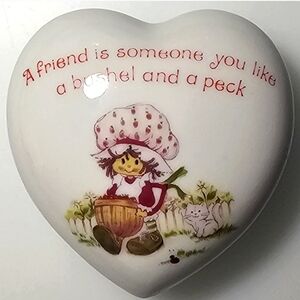 Strawberry Shortcake Ceramic Heart-Shaped Trinket Box